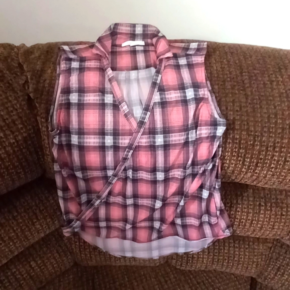 High/Low flannel crossover sleevless top